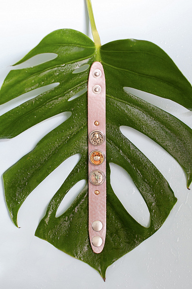 Original Saraswati bracelet pearl